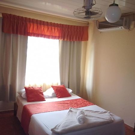 Hotel Torre Fuerte Venecia Екстериор снимка