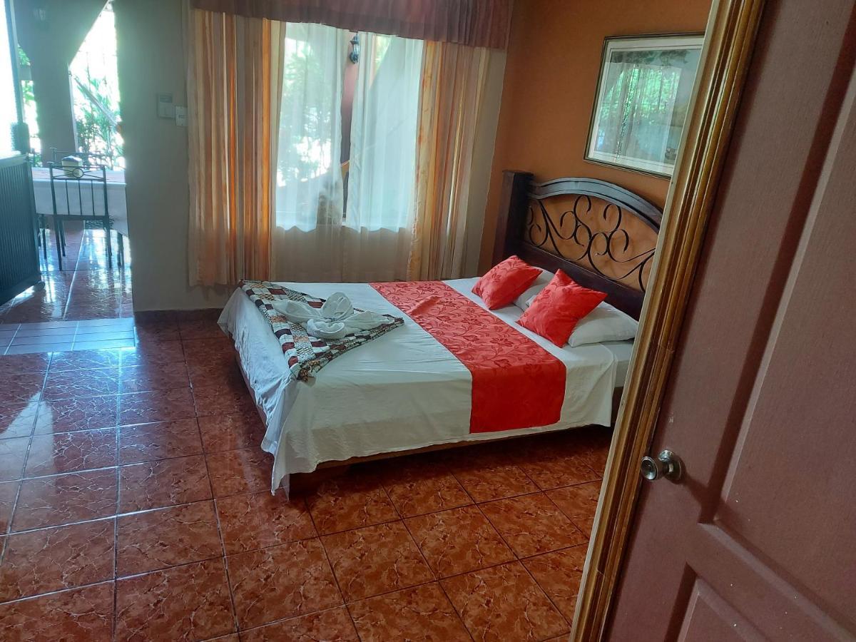 Hotel Torre Fuerte Venecia Екстериор снимка