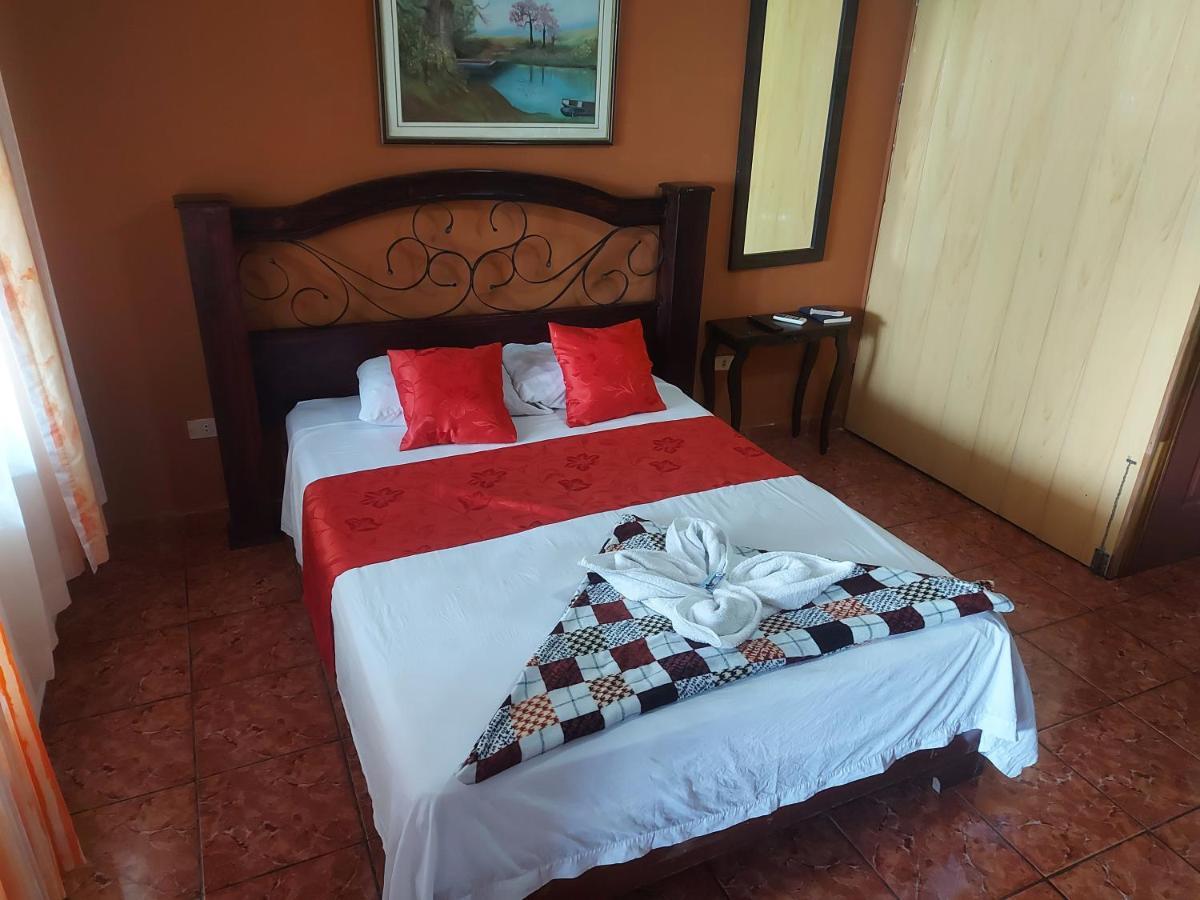 Hotel Torre Fuerte Venecia Екстериор снимка