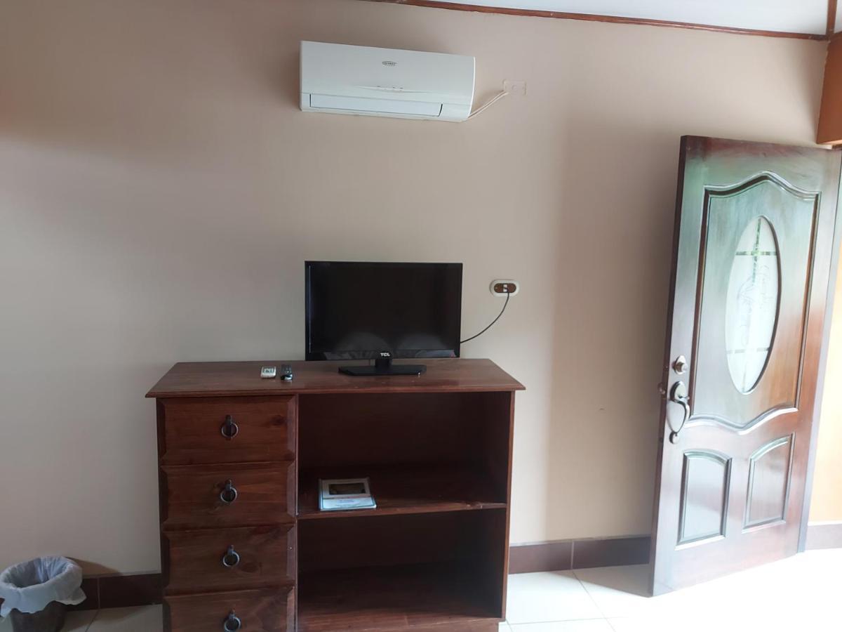 Hotel Torre Fuerte Venecia Екстериор снимка