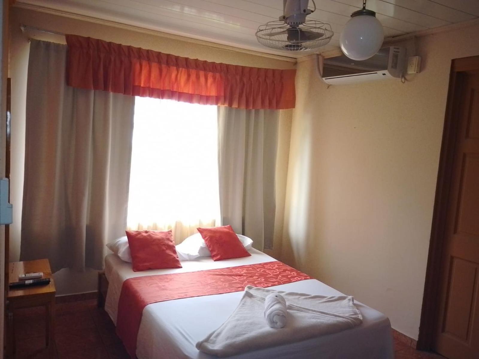 Hotel Torre Fuerte Venecia Екстериор снимка